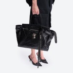 CITY Handbag Medium